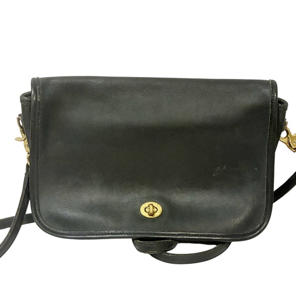Vintage COACH 9635 Pocket Purse Black Leather Crossbody Strap Penny
